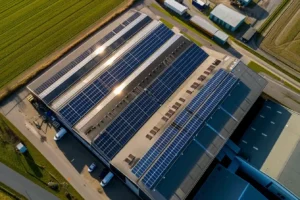 Mehr über den Artikel erfahren Solarenergie in Krisenzeiten: Notstromversorgung mit Solaranlagen